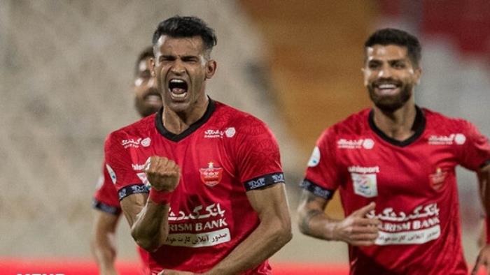 باشگاه استقلال از گلزن پرسپولیس شکایت کرد